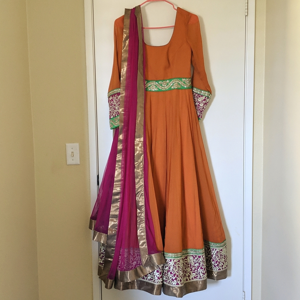 Anarkali gown set